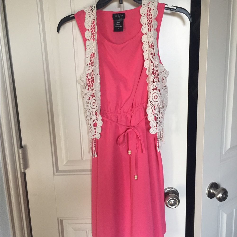 Pink summer dress, with a lace vest